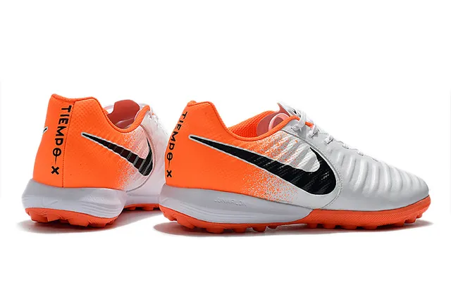 Nike Phantom GT Branco e Laranja Superior Texturizada Sintética Antepé Acolchoado Sapatos de Futebol para Grama Artificial 17