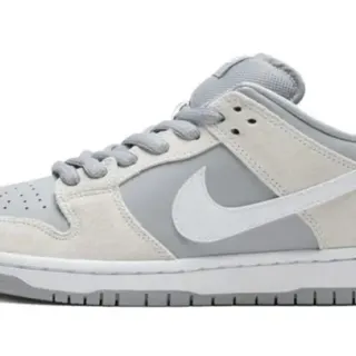 Nike SB Dunk Low ग्रे सुएड स्केटबोर्ड जूते