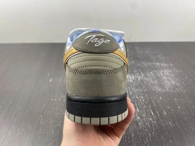 Nike SB Dunk Low Oliva Gris Dorado Zapatillas de Skate 4