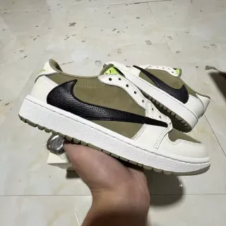 نايك أبيض أخضر عسكري مفكك تدرج مموج أسود Swoosh أحذية أسلوب حياة
