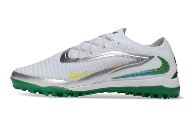 Nike White Green Knit Upper Asymmetrical Lacing Turf Soccer Shoes 7
