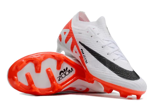 Nike Blanc et Orange Flyknit Upper Low-Cut Collar Chaussures de Football Firm-Ground 2