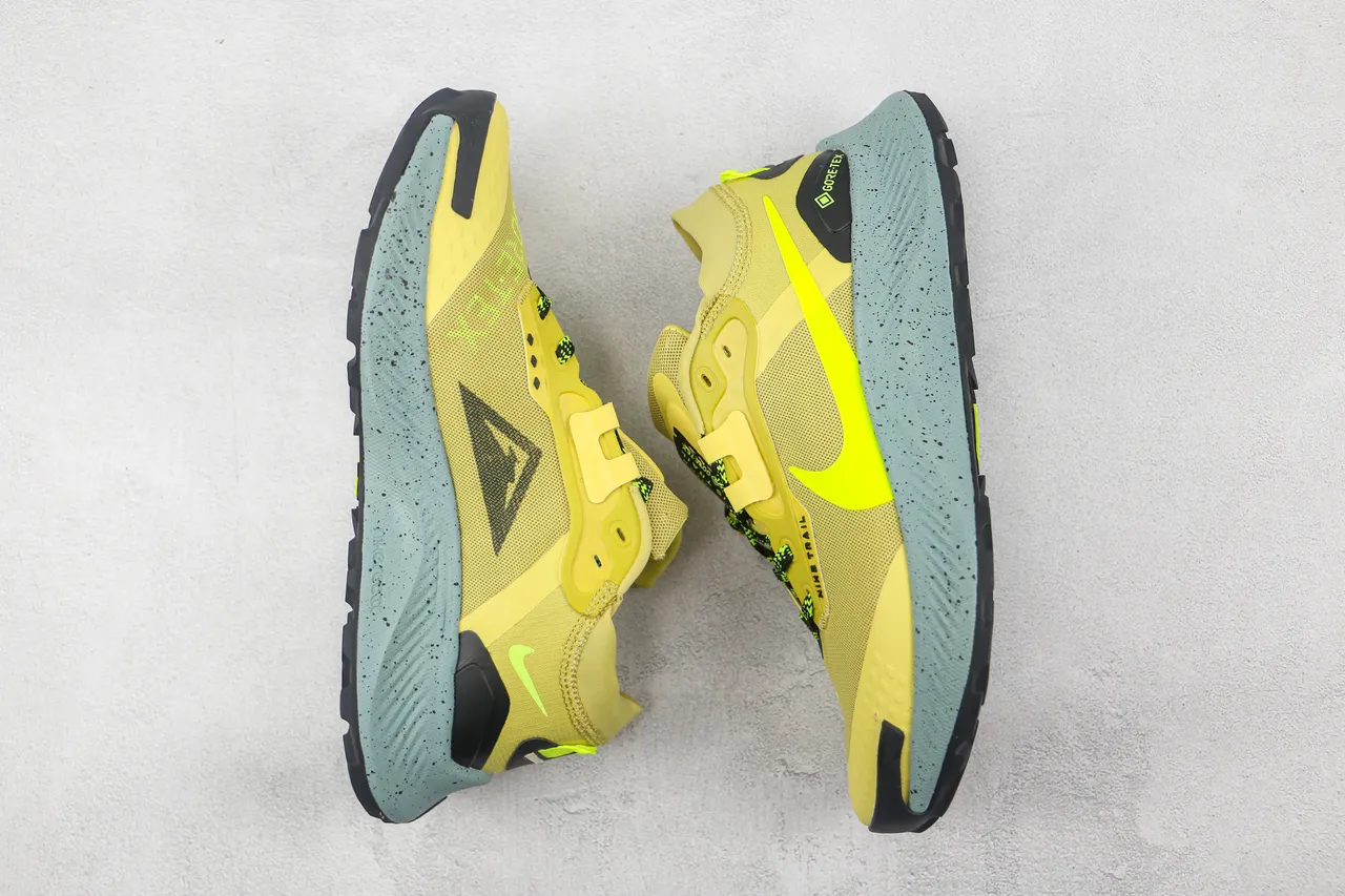 Nike Yellow Green Trail Silhouette GORE-TEX Waterproofing Running Shoes 2