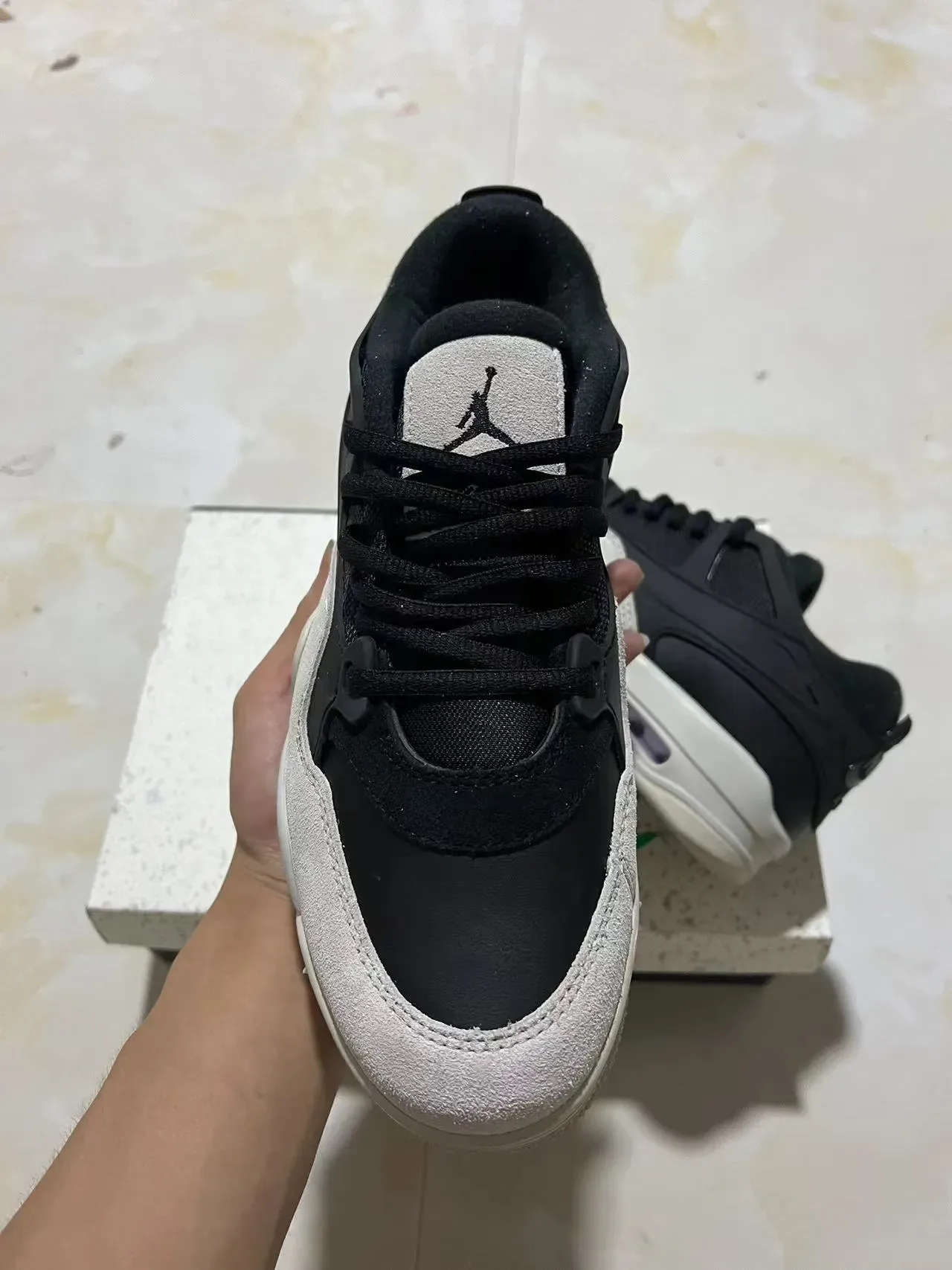 Nike Zoom 2K Preto e Off-White Tênis Lifestyle 2