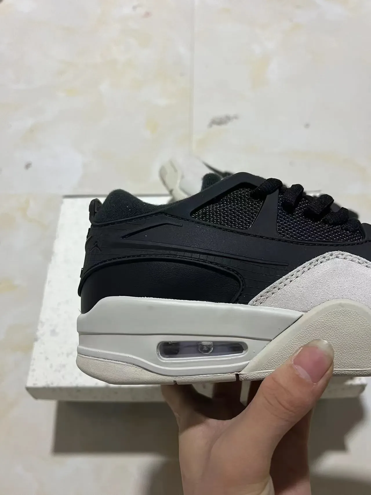 Nike Zoom 2K Preto e Off-White Tênis Lifestyle 6