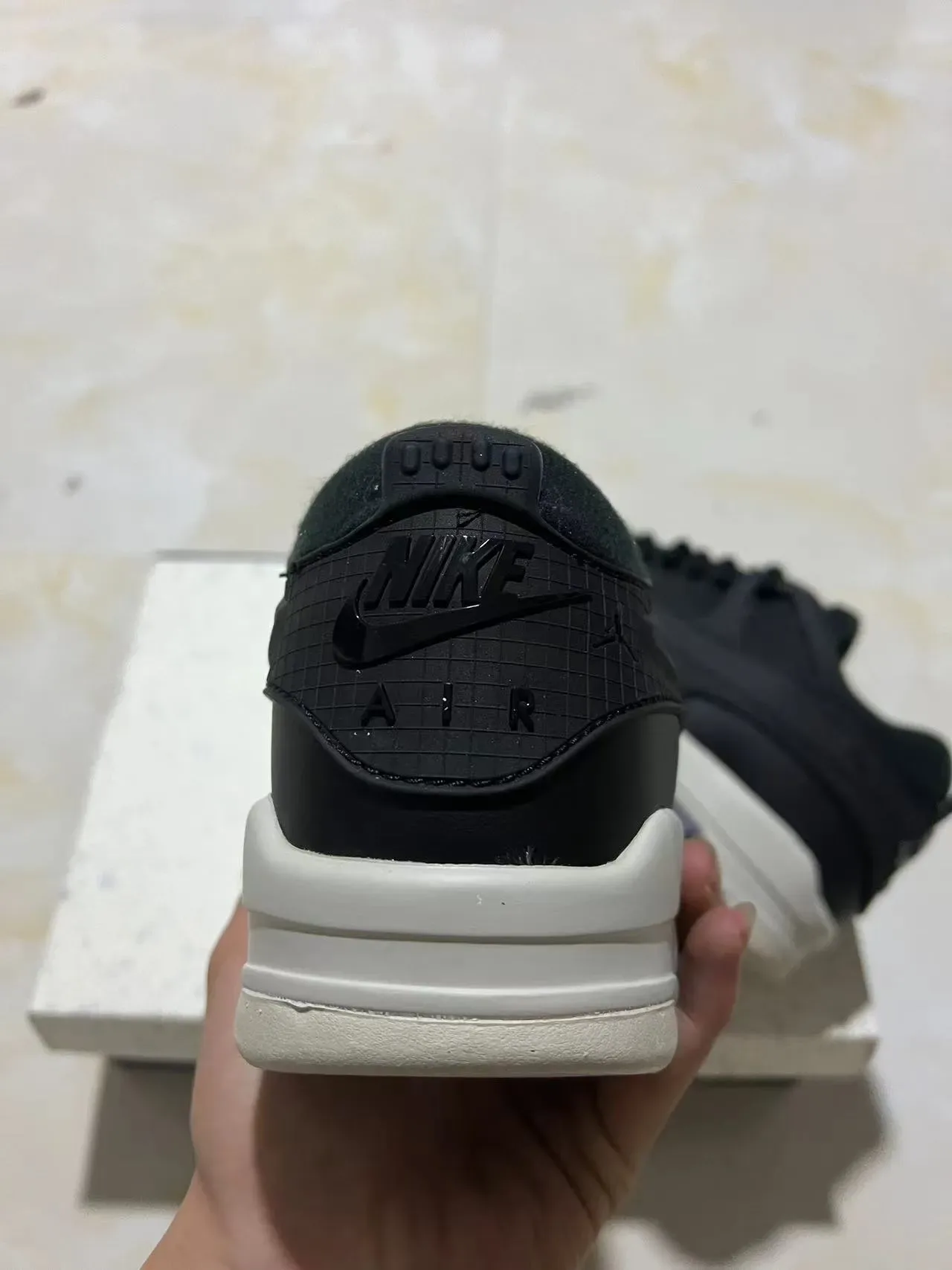 Nike Zoom 2K Preto e Off-White Tênis Lifestyle 7