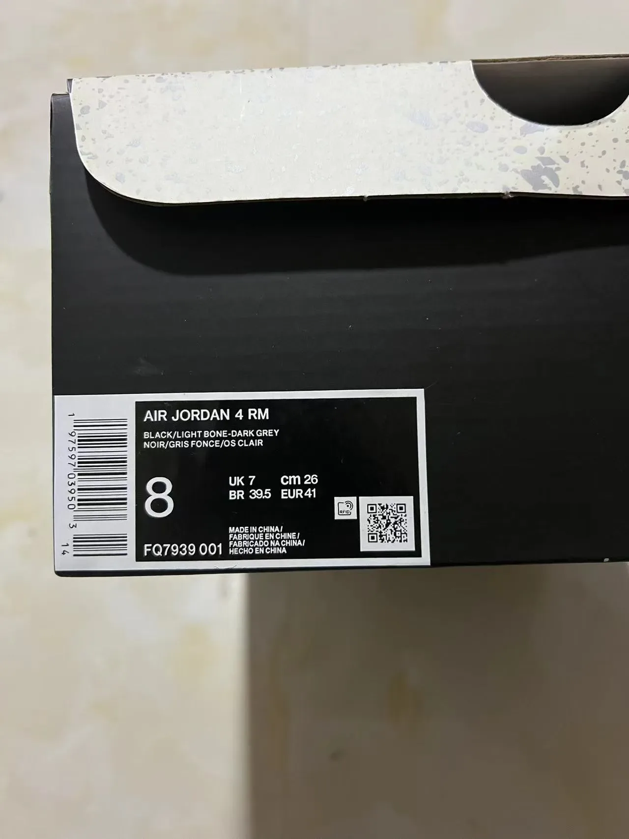 Nike Zoom 2K Preto e Off-White Tênis Lifestyle 9