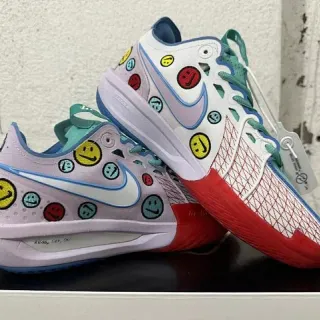 Nike Zoom Freak मुस्कान चेहरा बैंगनी लाल हाई टॉप बास्केटबॉल जूते