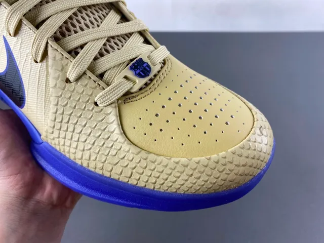 Nike Zoom Kobe IV बेज और रॉयल ब्लू बास्केटबॉल जूते 2
