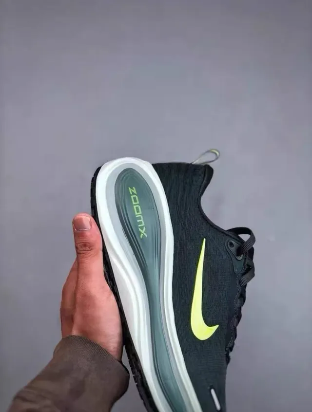 Nike ZoomX Invincible Run chaussures de course 6