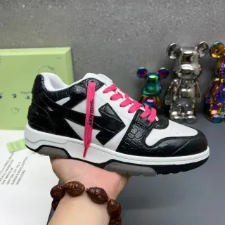 Off-White Black Pink Diagonal Arrow Logo Crocodile-Embossed Leather Lifestyle Sneakers