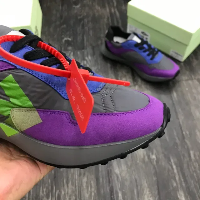 Off-White sneakers lifestyle violet gris avec panneaux géométriques color-blockés 7