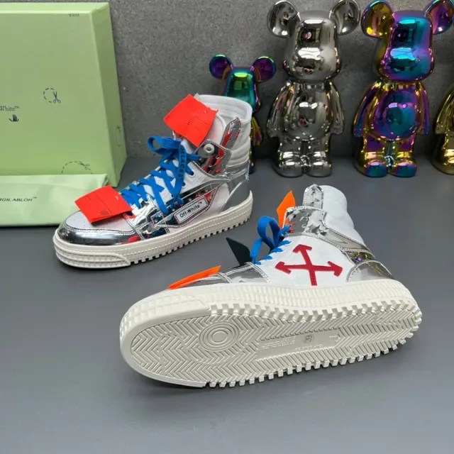 Off-White सिल्वर ब्लू हाई-टॉप मेटालिक रिफ्लेक्टिव लाइफस्टाइल स्नीकर्स 2