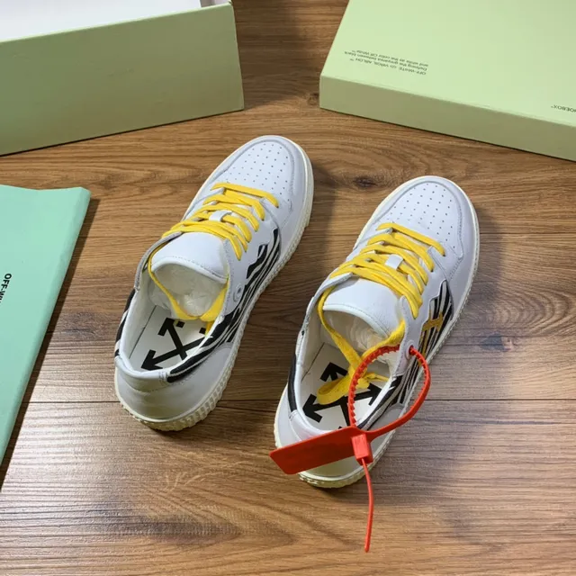 Off-White Jaune Perforé Cuir Bout Zébré Côté Panneau Style de vie Sneakers 6