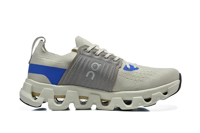 On Cloudmonster Beige Blue Gray রানিং জুতো 4