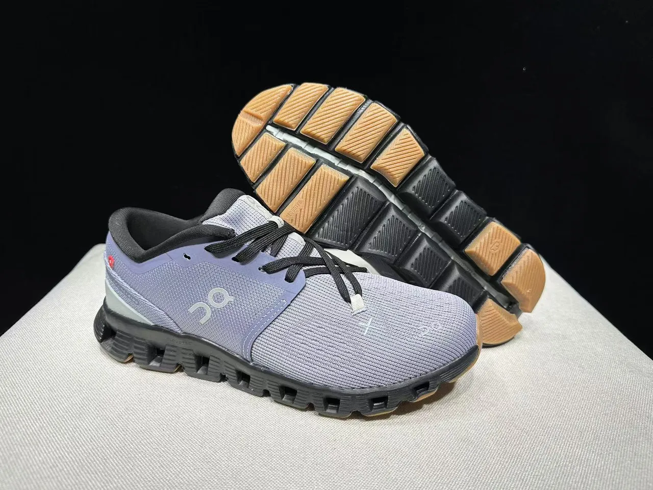 On Gray Black Engineered Knit Upper Segmented Rubber Sole Lifestyle Sneakers 5