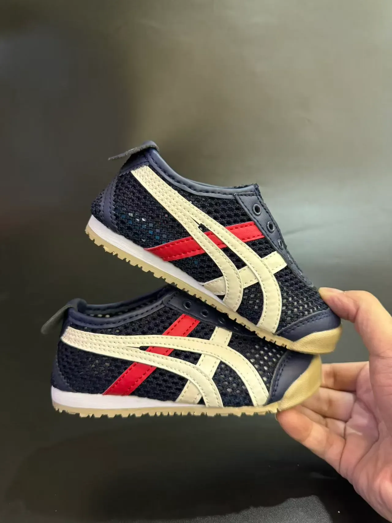 Onitsuka Tiger Mexico 66 Zapatillas Lifestyle de Malla con Slip-On 20