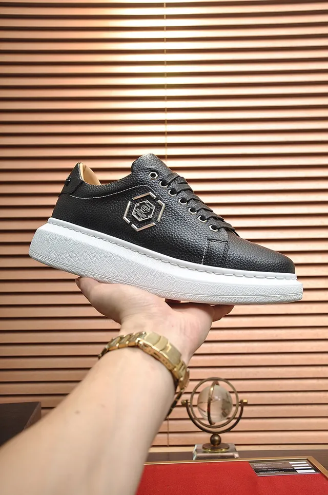 Philipp Plein 黑白粒面皮革六边形金属标志生活方式运动鞋 5