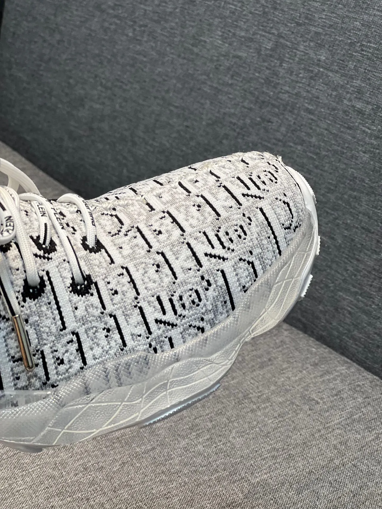 Philipp Plein Gris Negro Tejido Monograma Superior Suela Translucida Zapatillas Chunky 4