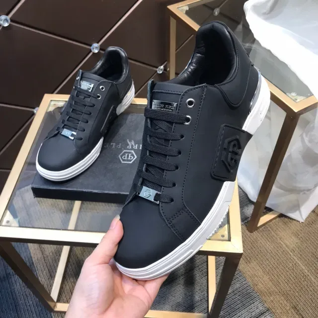 Philipp Plein PP Logo Sneaker Noir et Blanc Lifestyle Sneakers 3