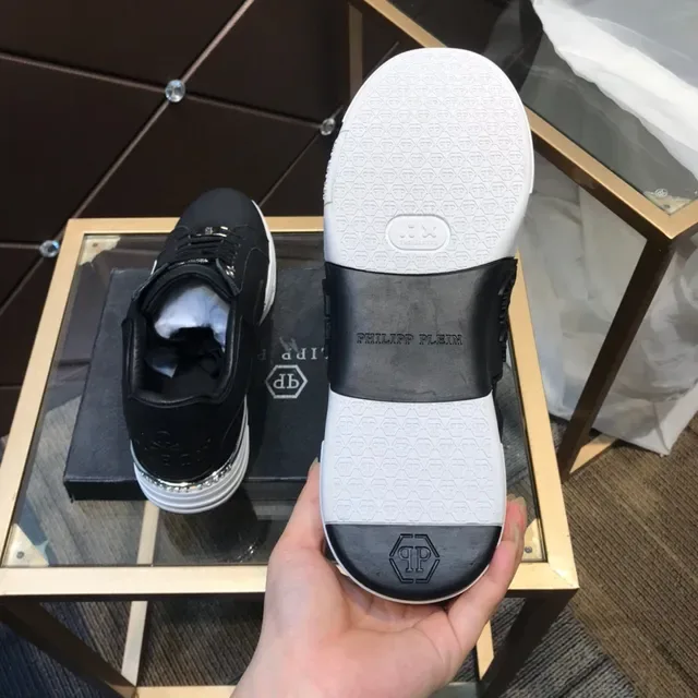 Philipp Plein PP Logo Sneaker Noir et Blanc Lifestyle Sneakers 4