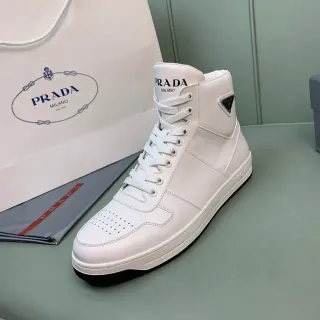 Prada Cloudbust हाई-टॉप सफेद लाइफस्टाइल स्नीकर
