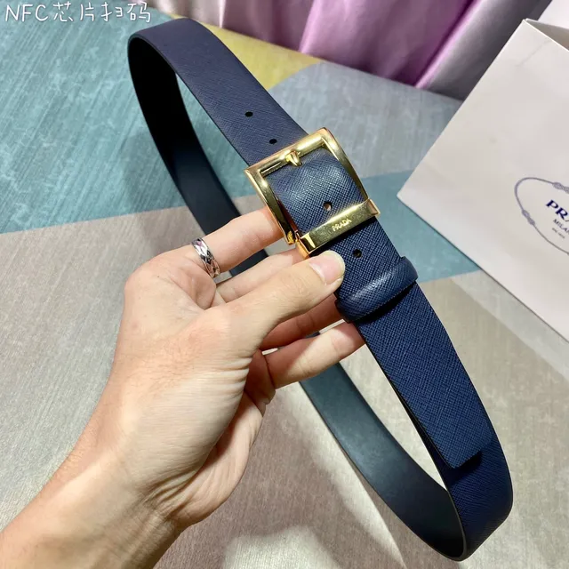 Prada Ceinture réversible double face Navy Gold cuir Saffiano Texture Ceinture 6