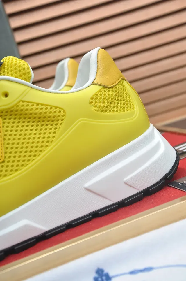 Prada Amarillo Blanco Malla Superior Moldeado Sintético Recubrimientos Zapatillas Lifestyle 8