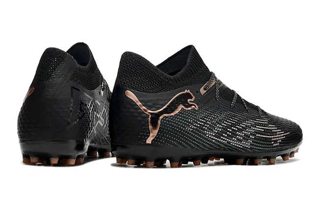 Puma Future Z Black Gold حذاء كرة القدم أعلى اصطناعي مقرمش ياقة نسيجية مناسبة للجوارب عشب صناعي 5