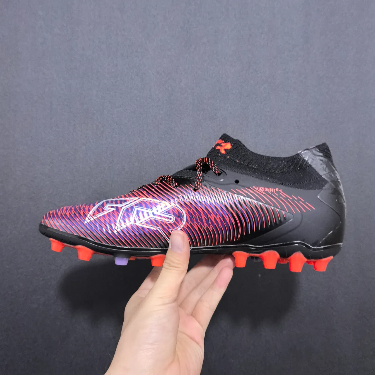 Puma Future Z Preto Laranja Meia Ajustada Colar Tricotado Texturizado Iridiscente Antepé Solo Firme Sapatos de Futebol 5
