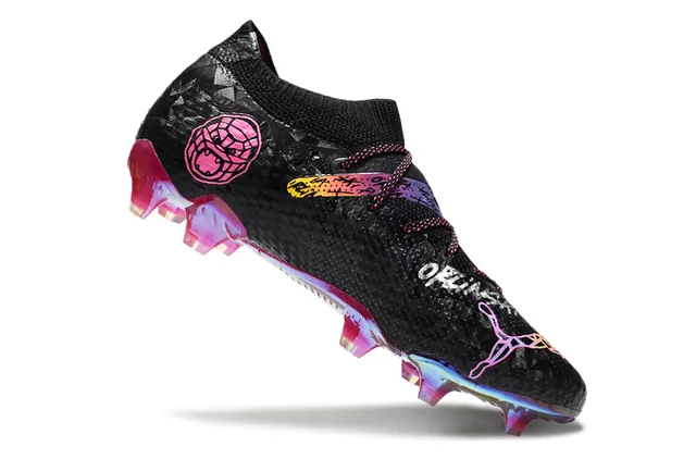 Puma Future Z 黑色粉色 针织鞋面 彩虹跟笼 人工草地足球鞋 2
