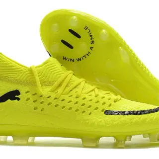 Puma Future Z ফ্লুরোসেন্ট হলুদ কালো ফার্ম গ্রাউন্ড সকার জুতো