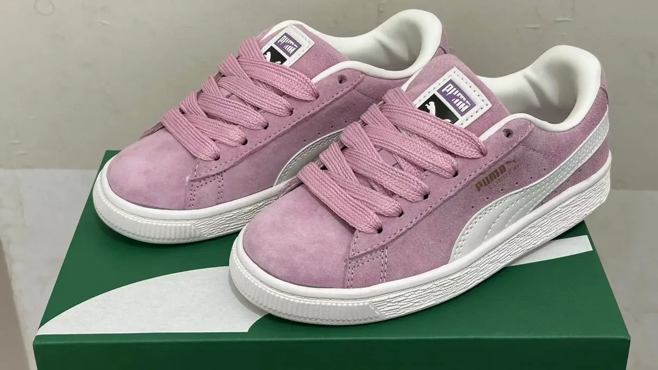 Puma Suede Red White Lifestyle Sneakers 16