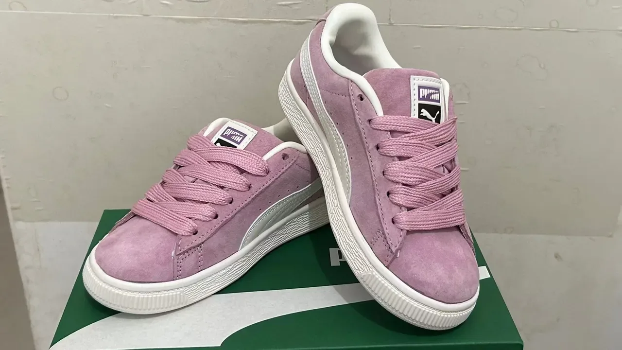 Puma Suede Red White Lifestyle Sneakers 17