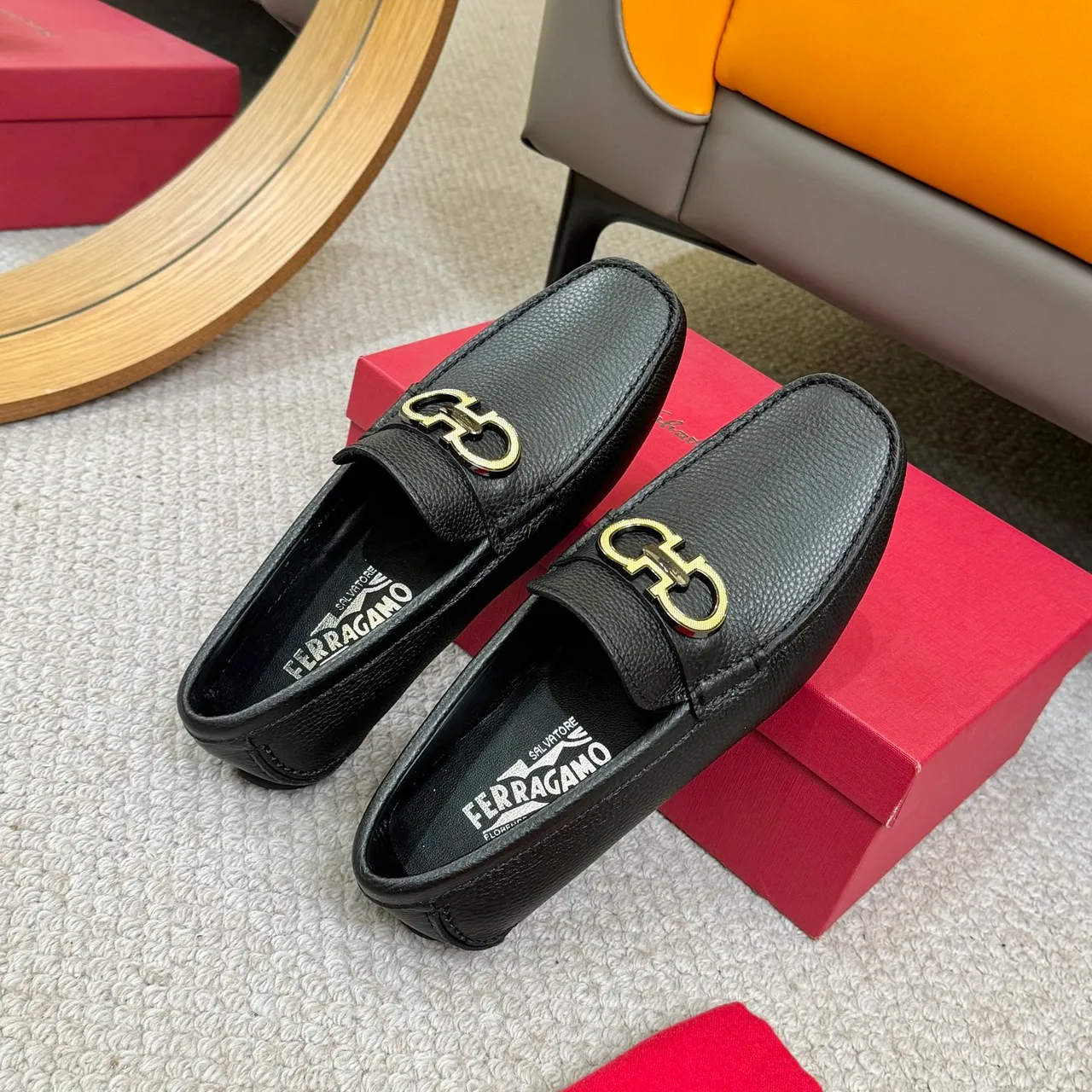 Salvatore Ferragamo Gancini Negro Cuero Granulado Mocasines 8