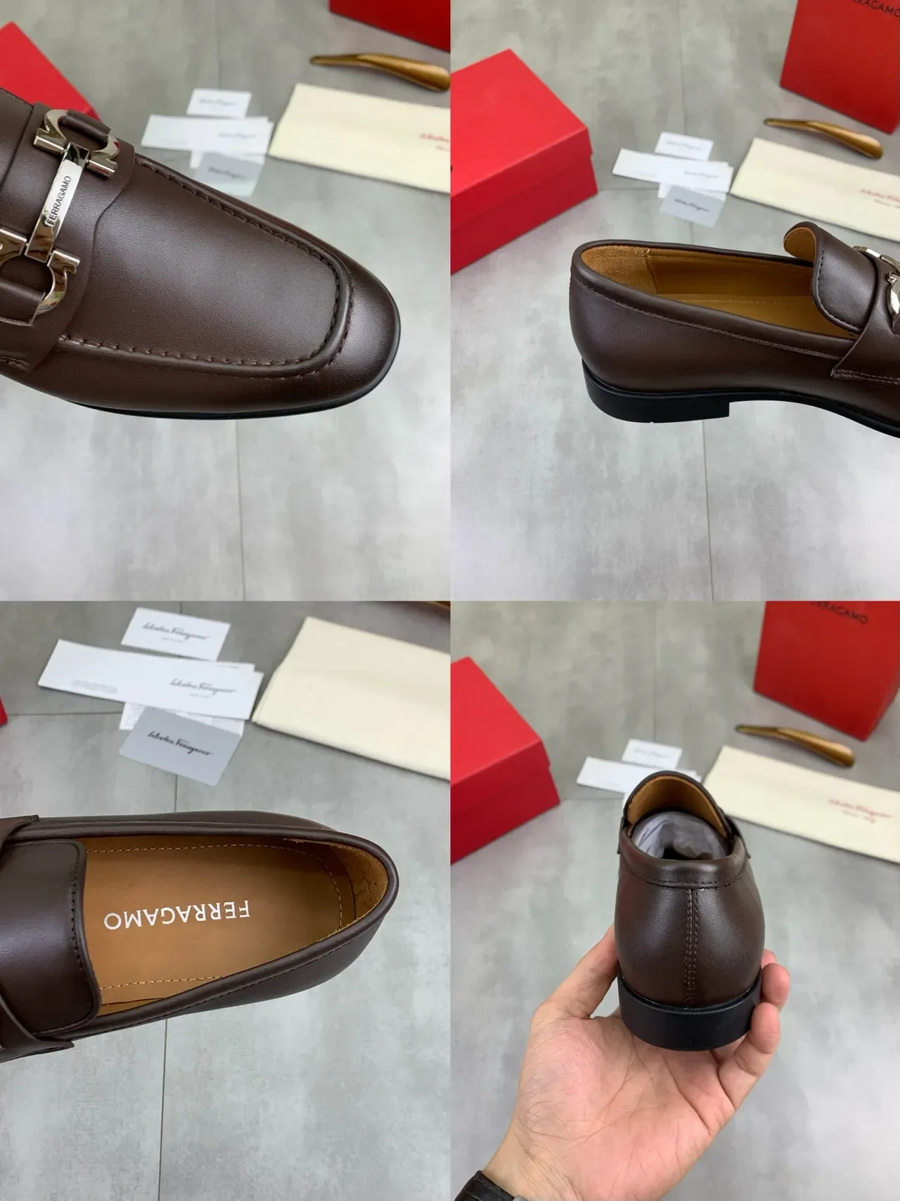 Salvatore Ferragamo Gancini ब्राउन चमड़े के स्क्वेयर टो लोअफर 2