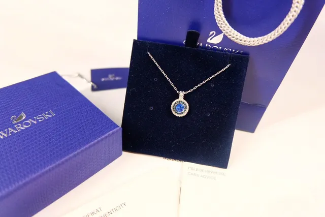 Swarovski Round Blue Crystal Pendant Necklace 4