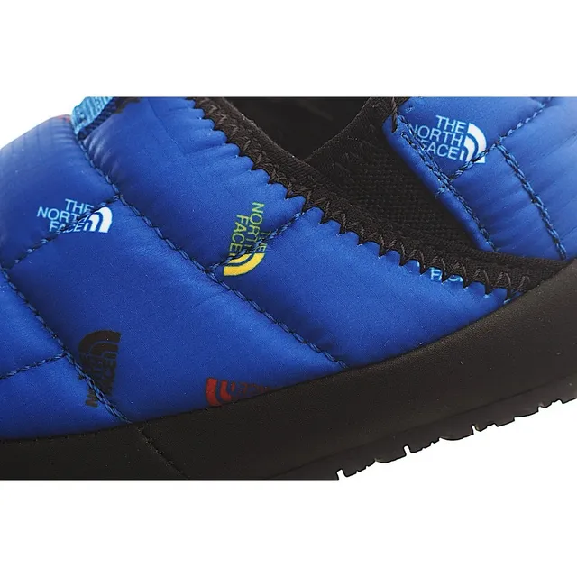 The North Face Nuptse Slipper أحذية كاجوال زرقاء سوداء الجزء العلوي المبطن المعزول بناء slip-on 23