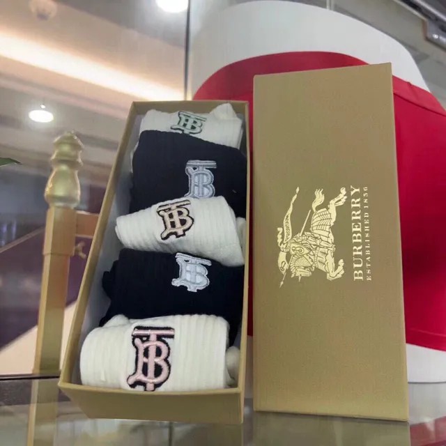 Thom Browne 刺绣 TB Monogram 船袜 3