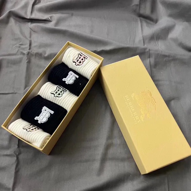 Thom Browne 刺绣 TB Monogram 船袜 8