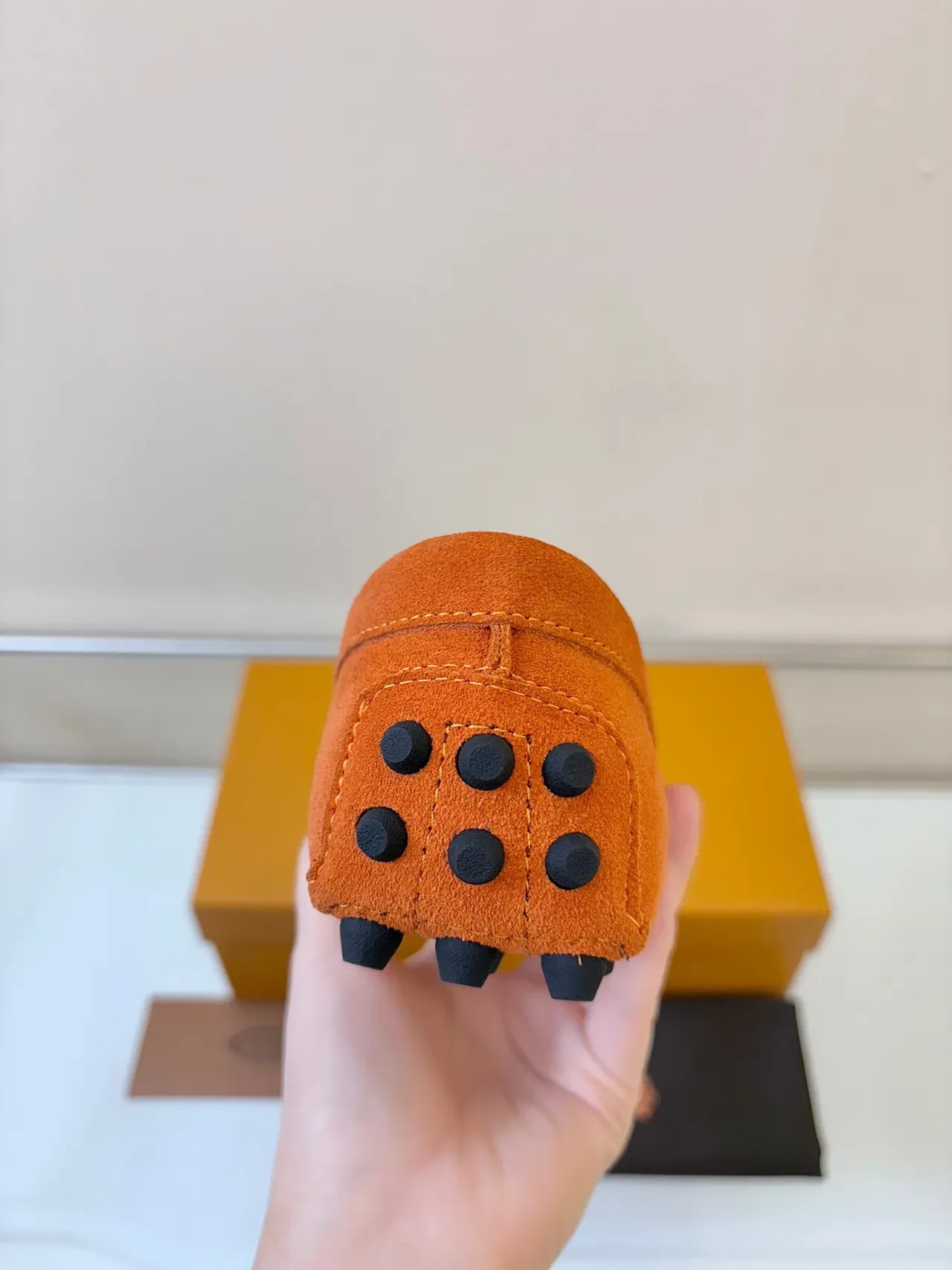 حذاء Tod's Gommino برتقالي جلد سويدي مع Horsebit 4