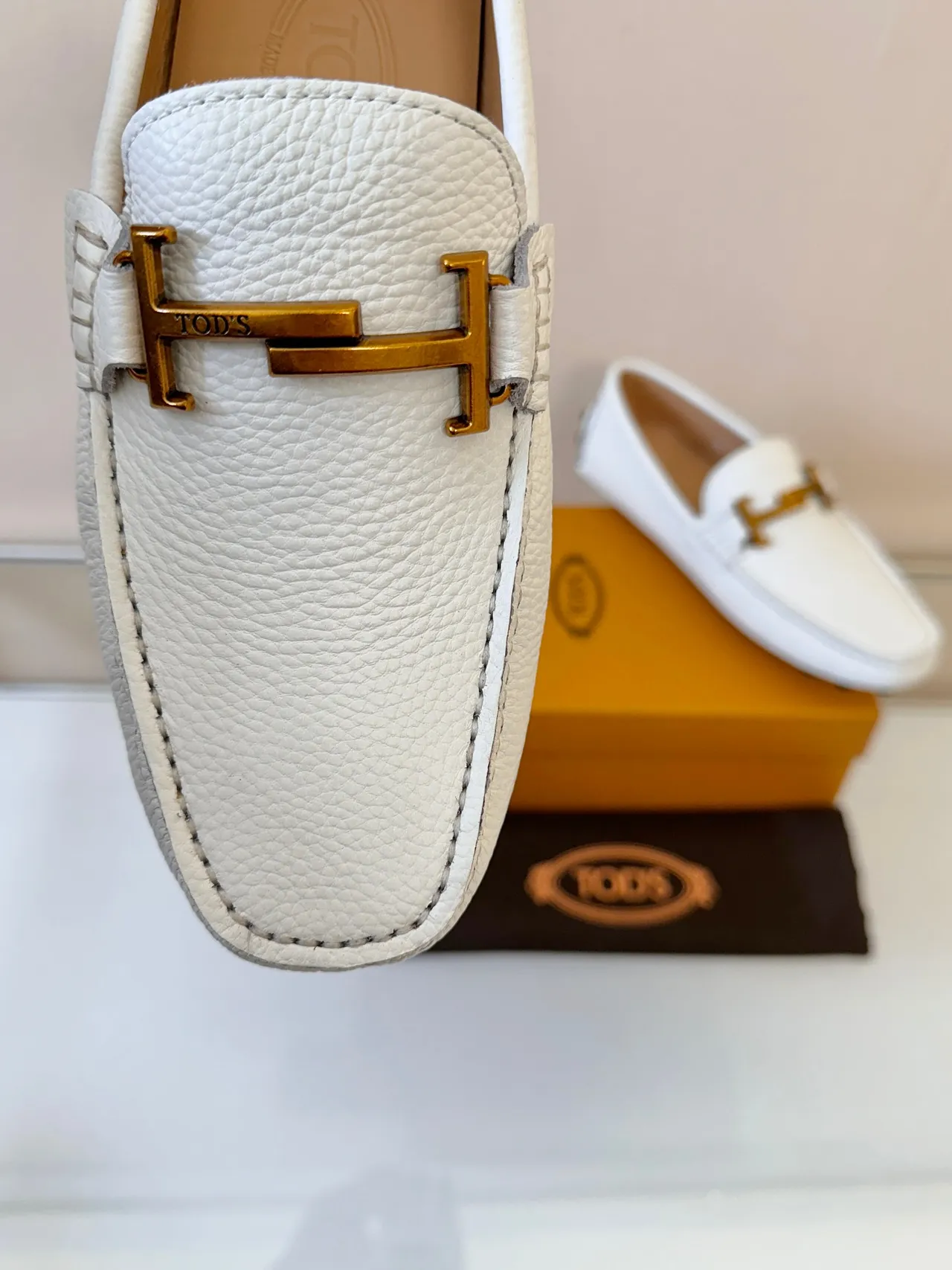 Tod's Gommino Loafer সাদা কণিক চামড়া H-Bar Loafers 3