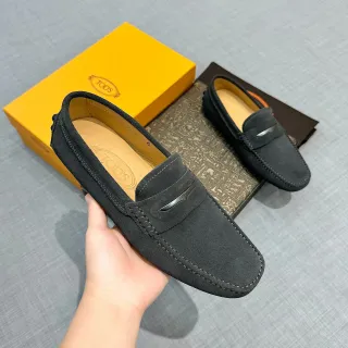 Tod's Gommino Loafer काला भूरी स्यूड ऊपरी मोकासिन स्टीचिंग लूफर