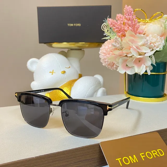 Tom Ford FT0841 Mason Gafas de Sol Negro y Oro Semi-Rimless 7