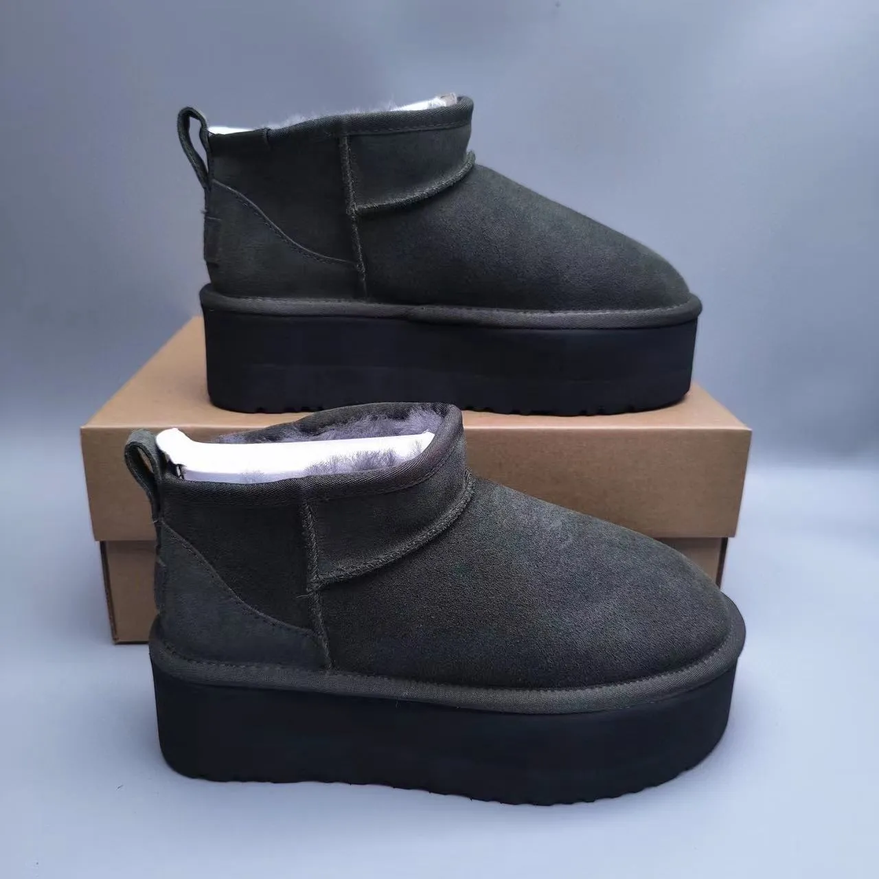 UGG 军绿 黑色 麂皮鞋面 羊毛衬里 雪靴 7
