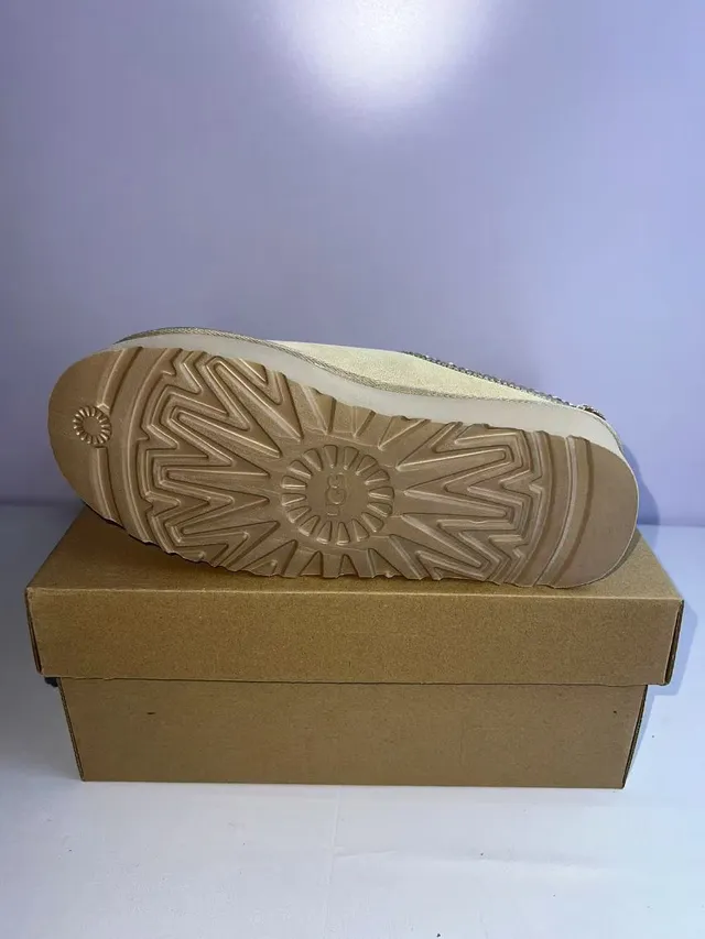 UGG Beige Gold Platform Sole Knit-Trimmed Collar Casual Shoes 3