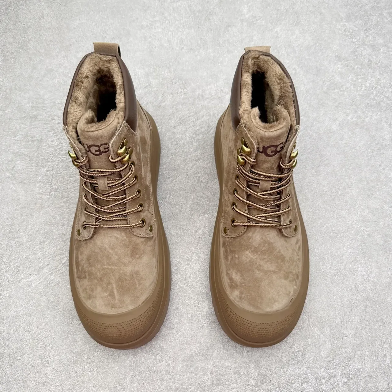 UGG Botas de Ante Beige Plataforma con Cordones 6