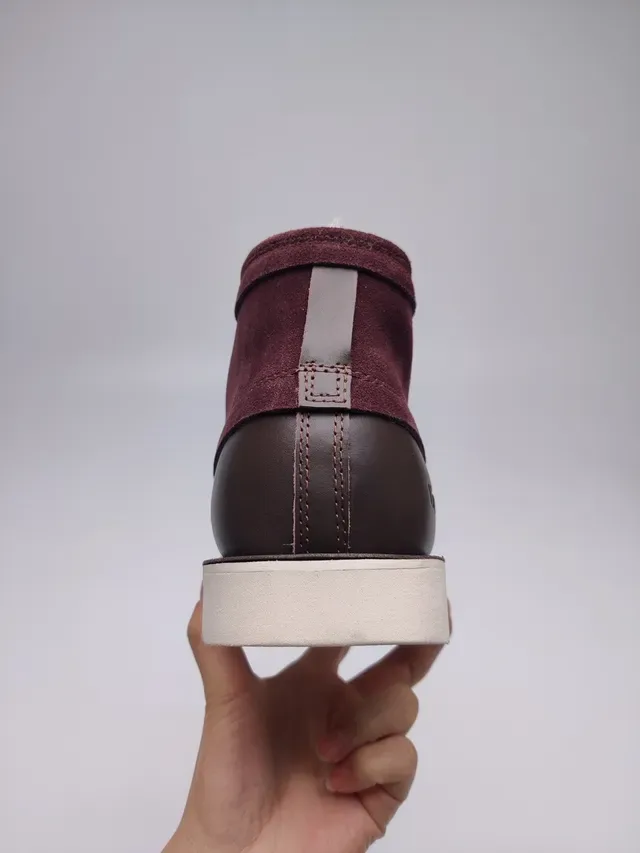 UGG Burgundy Brown Suede Upper Shearling-Lined Ankle Boots 11