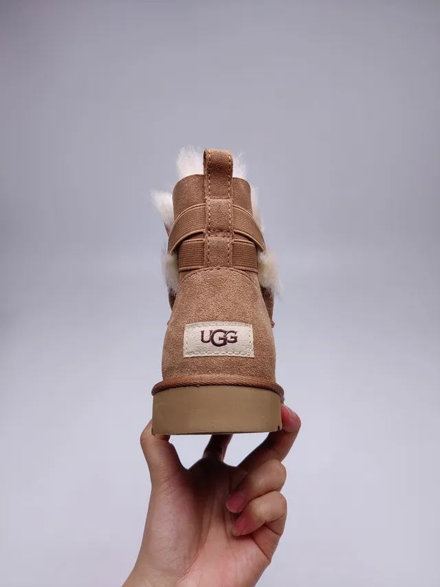 UGG Classic Mini 栗色棕麂皮羊毛里雪靴 6