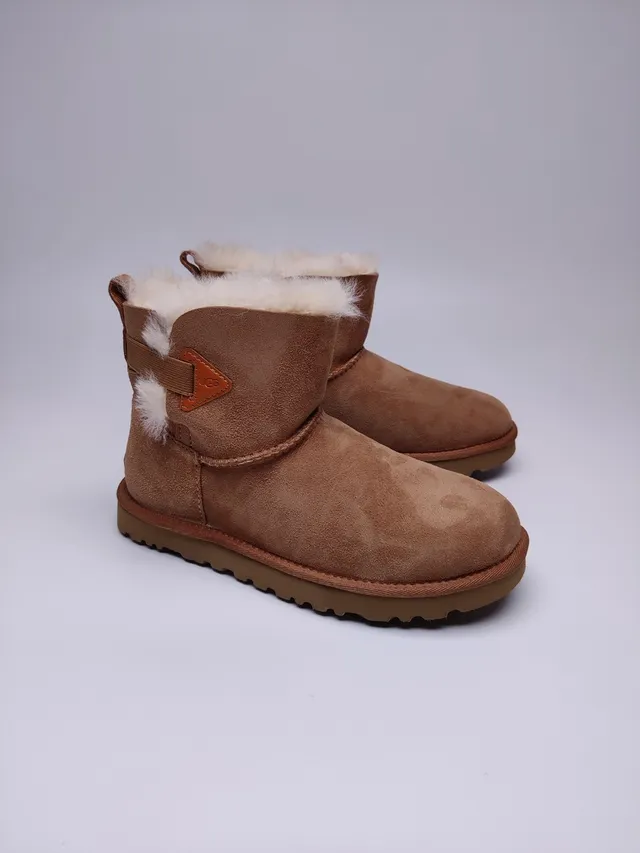 UGG Classic Mini 栗色棕麂皮羊毛里雪靴 16